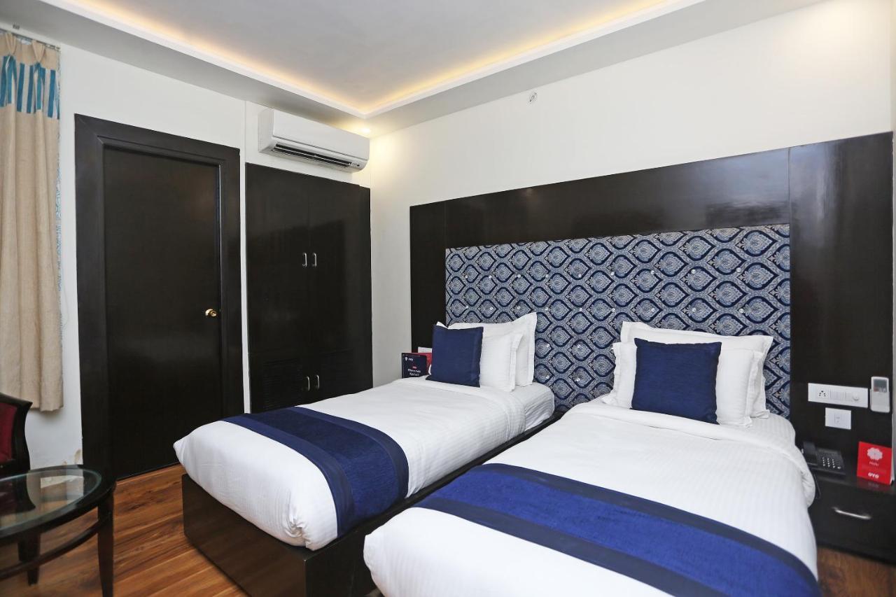 Hotel Pearl Blue Agra  Extérieur photo