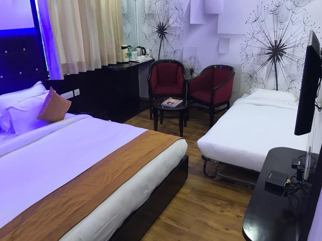 Hotel Pearl Blue Agra  Extérieur photo